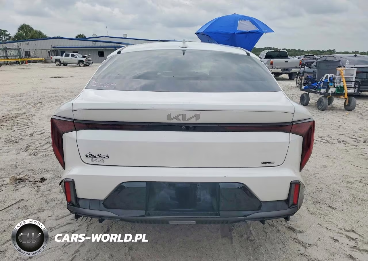 2025 Kia K4 Gt Line VIN:3KPFW4DE8SE063766 - 6