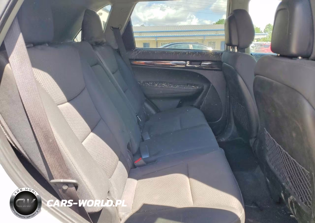 2012 Kia Sorento Lx VIN:5XYKTDA67CG300921 - 11