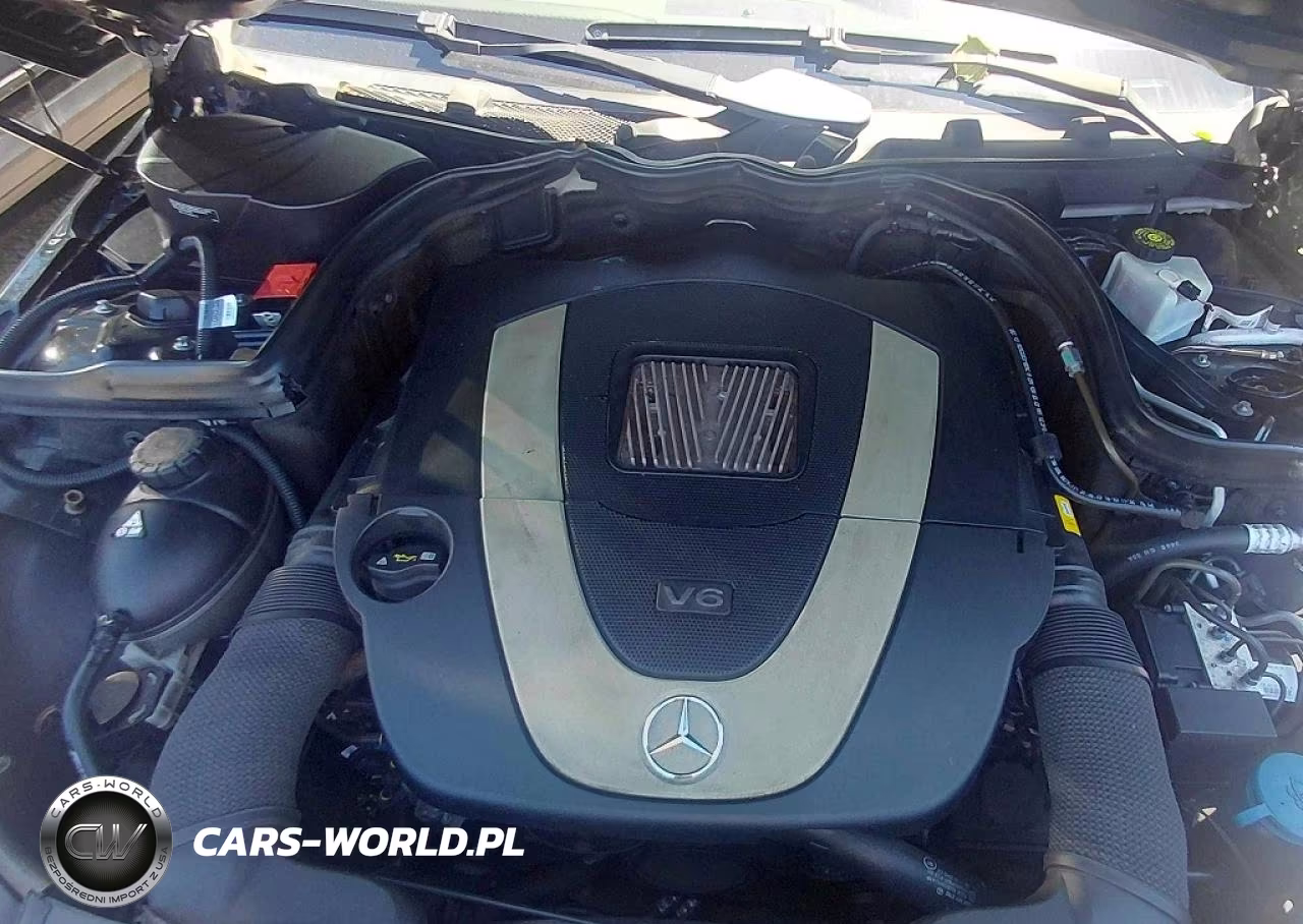 2010 Mercedes-Benz C 300 4Matic VIN:WDDGF8BB2AR105863 - 7