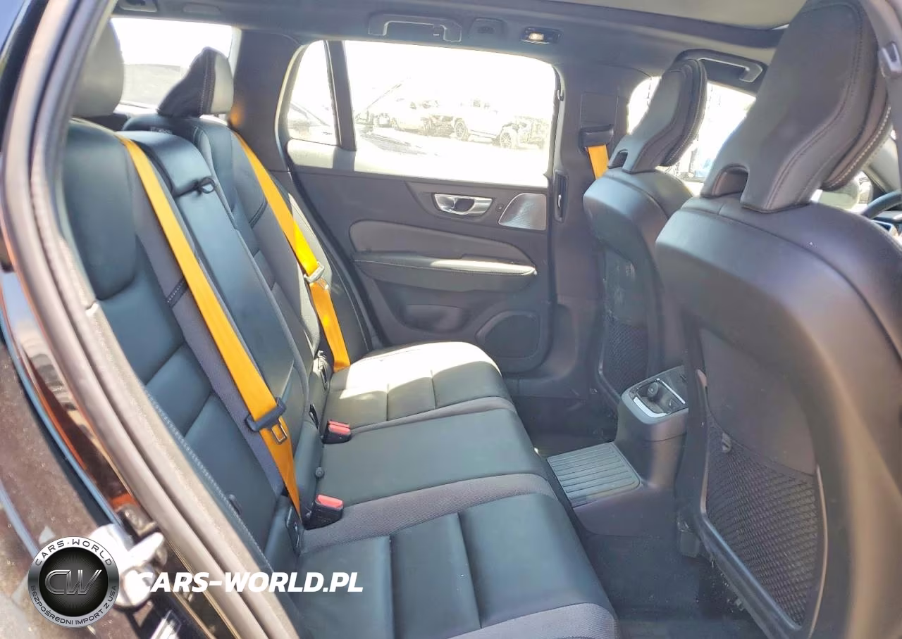 2024 Volvo V60 Polestar Engineered VIN:YV1H60EP3R1624111 - 10