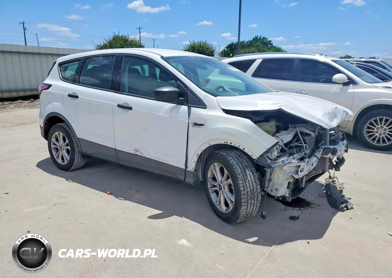 2017 Ford Escape S VIN:1FMCU0F74HUE71820 - 4