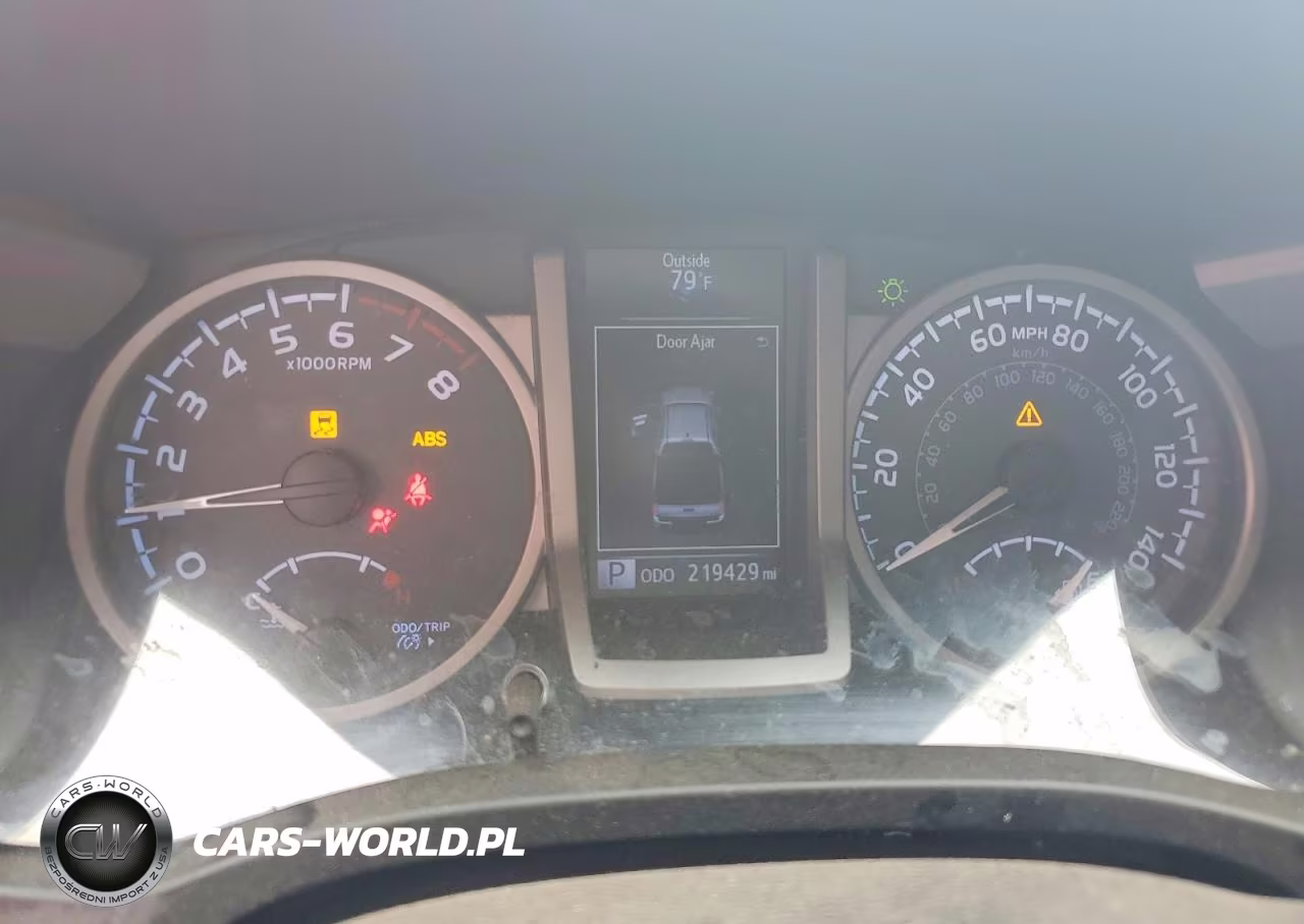 2016 Toyota Tacoma Sr5 V6 VIN:3TMAZ5CN6GM008416 - 9