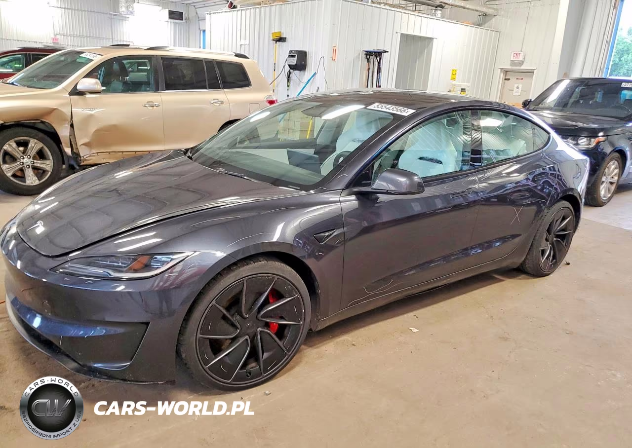 2024 Tesla Model 3 VIN:5YJ3E1ET1RF869146 - 1