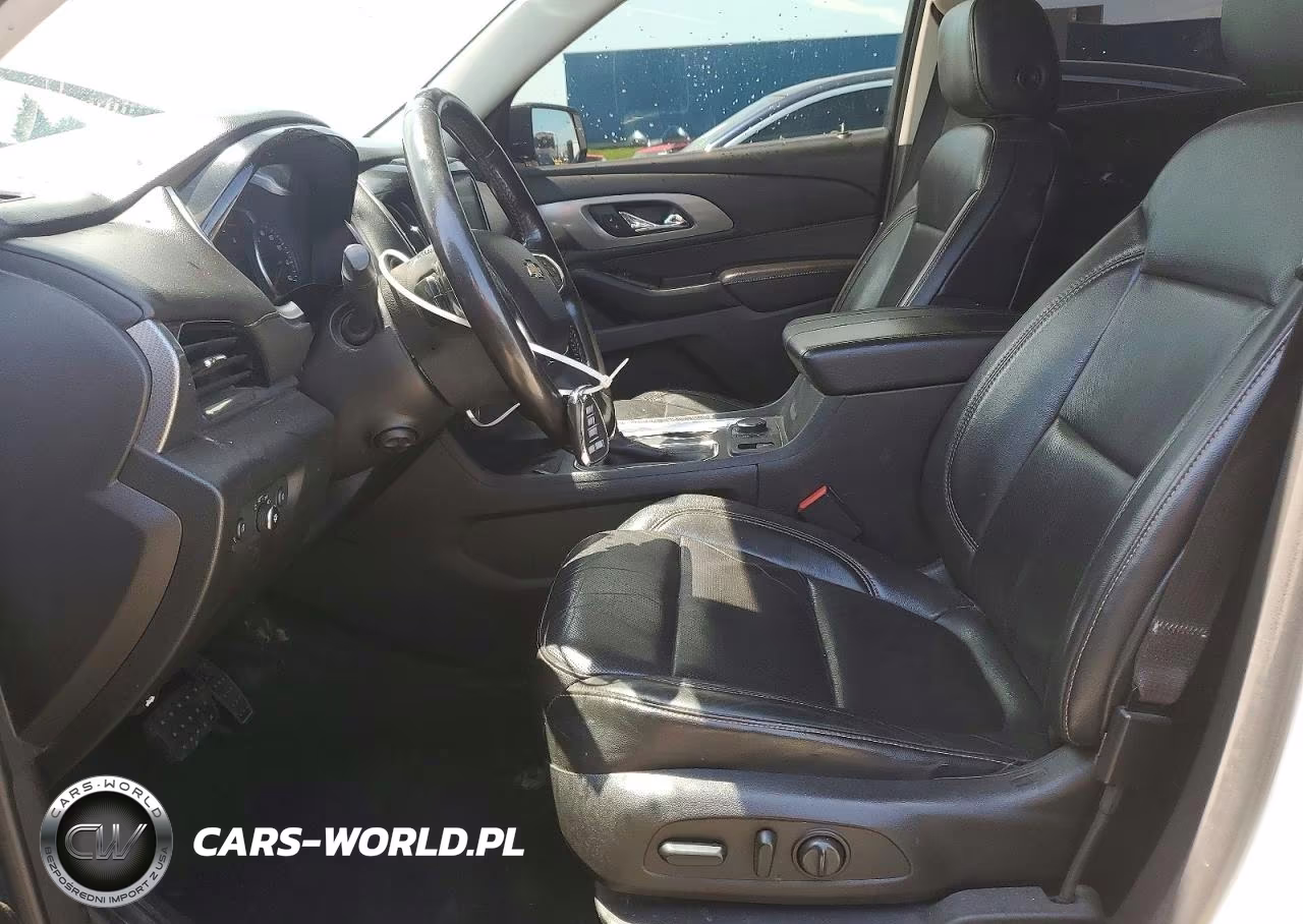 2018 Chevrolet Traverse Premier VIN:1GNERKKW3JJ204495 - 7