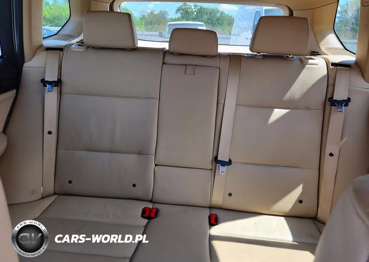 2011 BMW X3 xDrive28I VIN:5UXWX5C5XBL712364 - 10