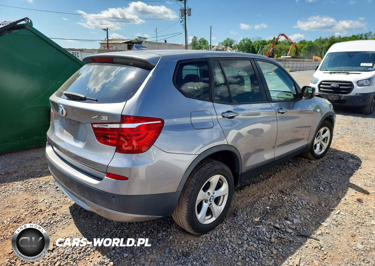 2011 BMW X3 xDrive28I VIN:5UXWX5C5XBL712364 - 3