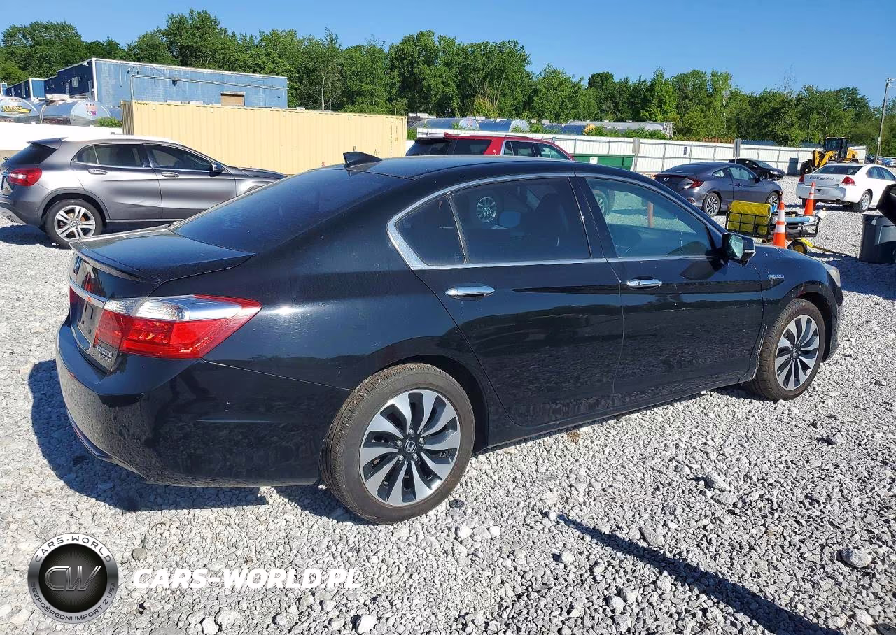2015 Honda Accord Touring Hybrid VIN:1HGCR6F73FA010097 - 3