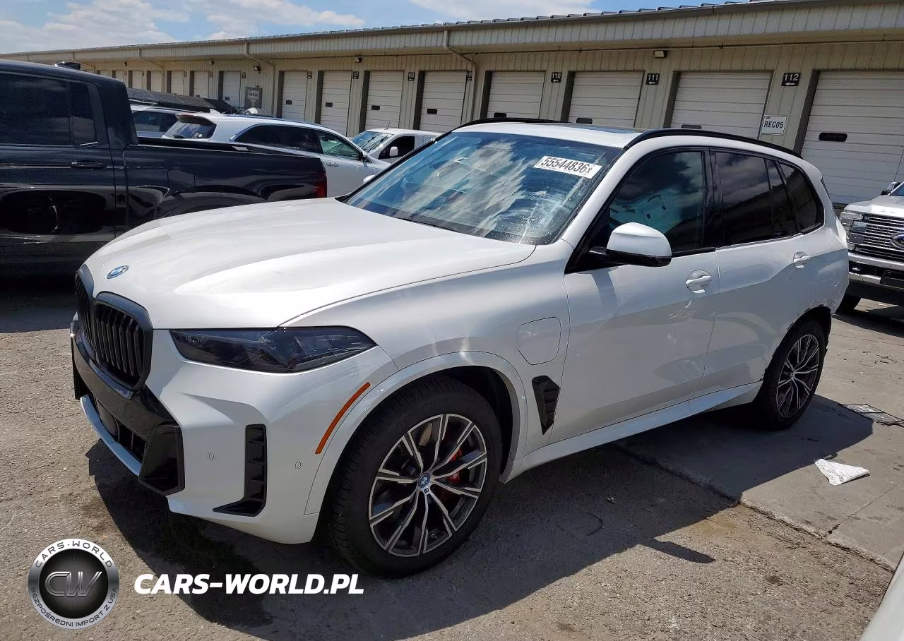 2025 BMW X5 xDrive50E – zdjęcie 1 z 14