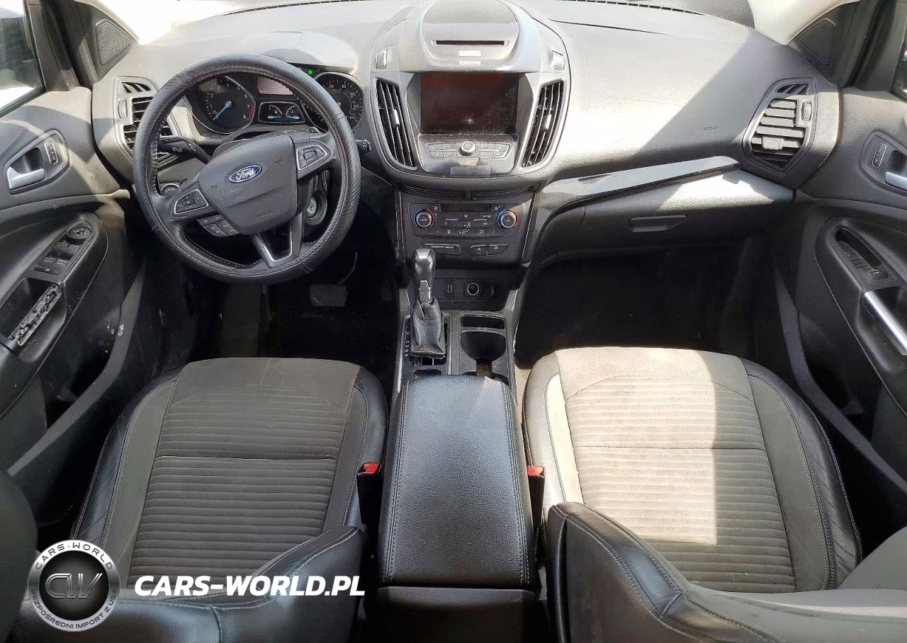 2017 Ford Escape Se VIN:1FMCU0GD8HUE03881 - 8