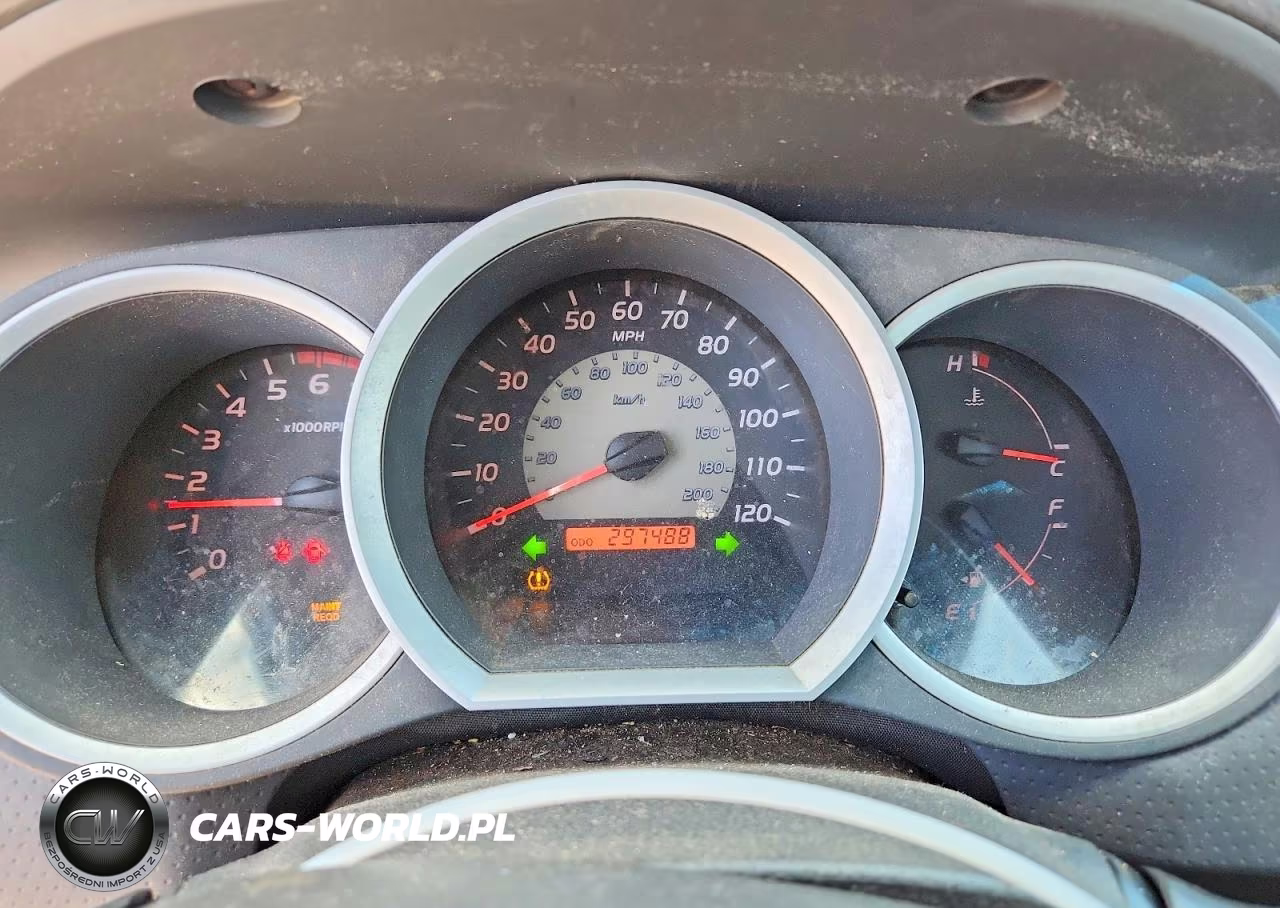 2010 Toyota Tacoma Base VIN:5TENX4CN6AZ747314 - 9