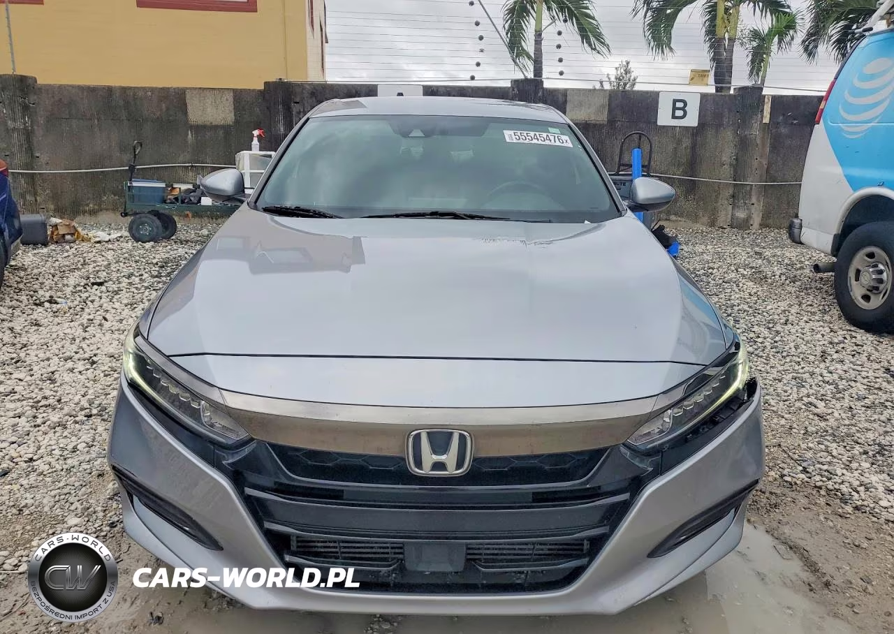2018 Honda Accord Sport VIN:1HGCV1F33JA131541 - 5