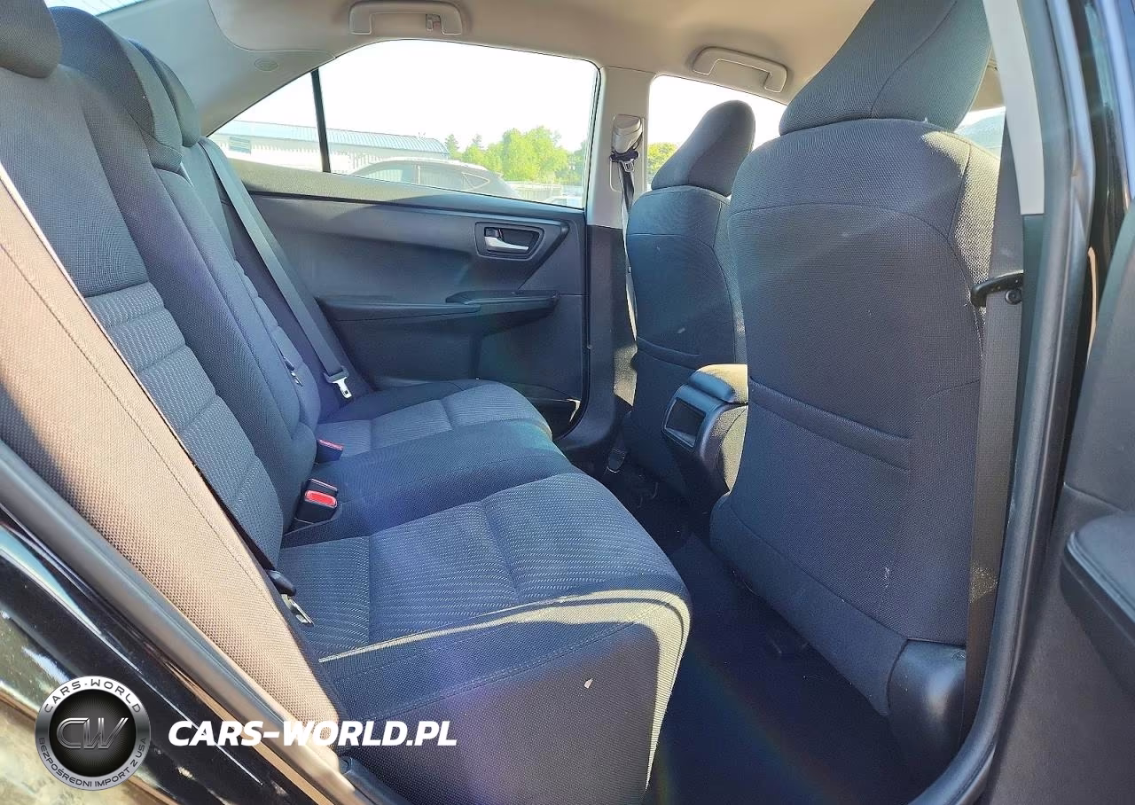 2017 Toyota Camry Le VIN:4T1BF1FK0HU646029 - 10