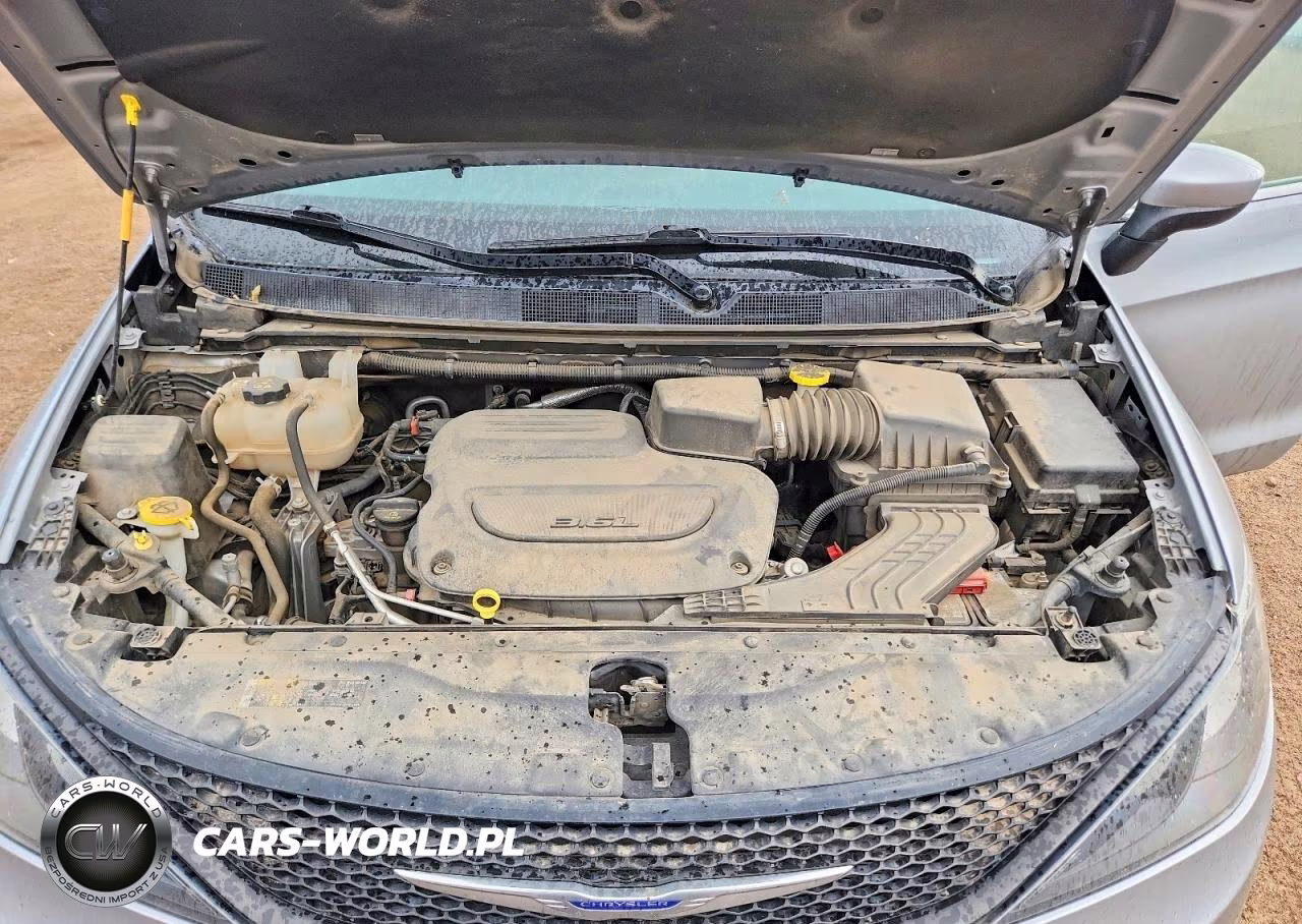 2020 Chrysler Voyager L VIN:2C4RC1AG5LR269590 - 12