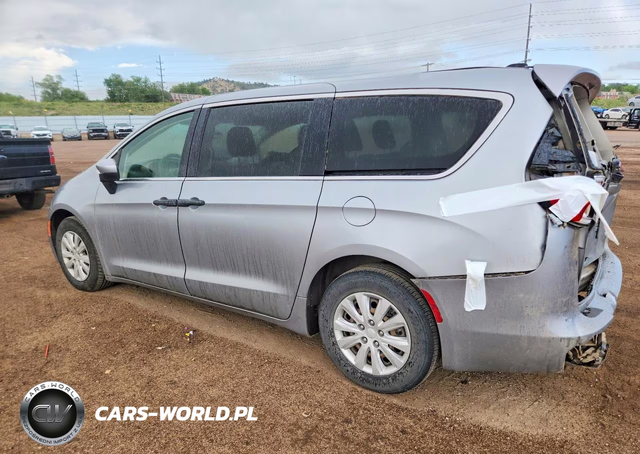 2020 Chrysler Voyager L VIN:2C4RC1AG5LR269590 - 2