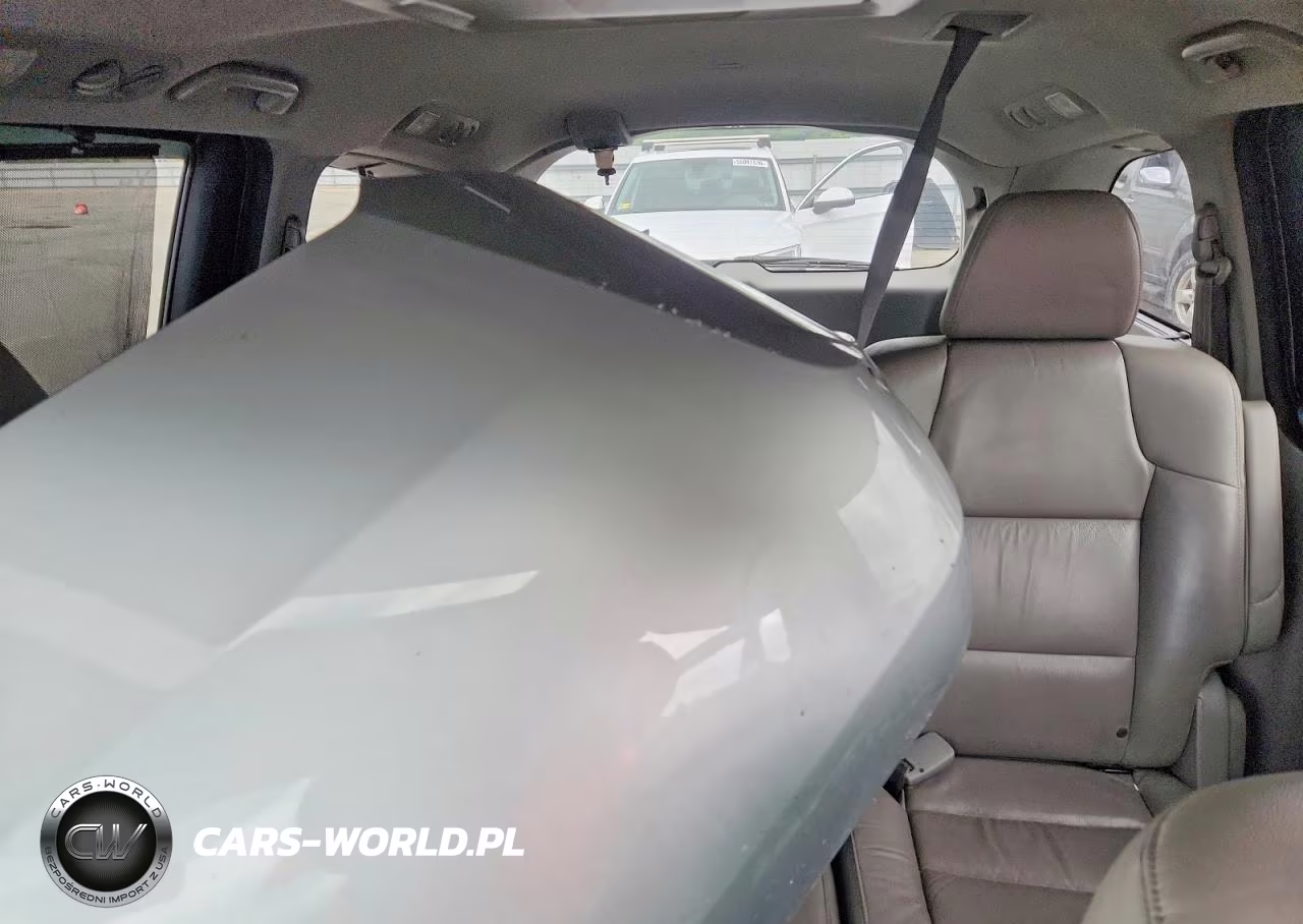 2012 Honda Odyssey Touring VIN:5FNRL5H99CB037522 - 10