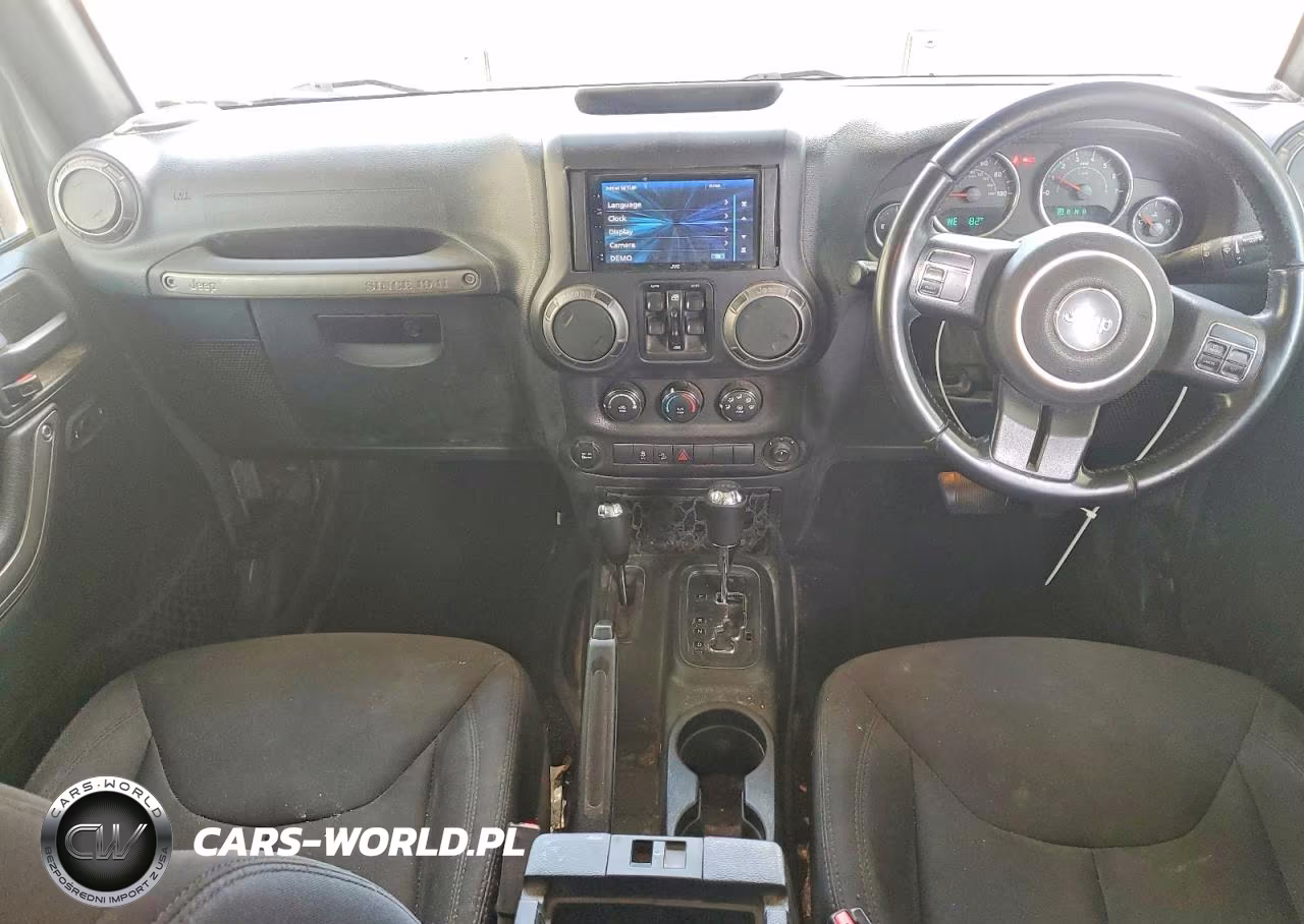 2018 Jeep Wrangler Unlimited Sport VIN:1C4BJWKG7JL830610 - 8