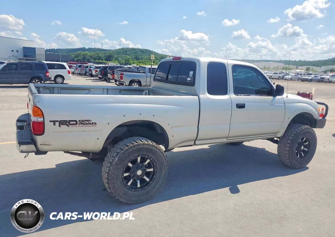 2001 Toyota Tacoma Xtracab VIN:5TEWN72N21Z836911 - 3