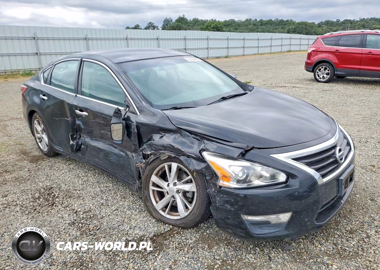2013 Nissan Altima 2.5 VIN:1N4AL3AP9DC175382 - 4