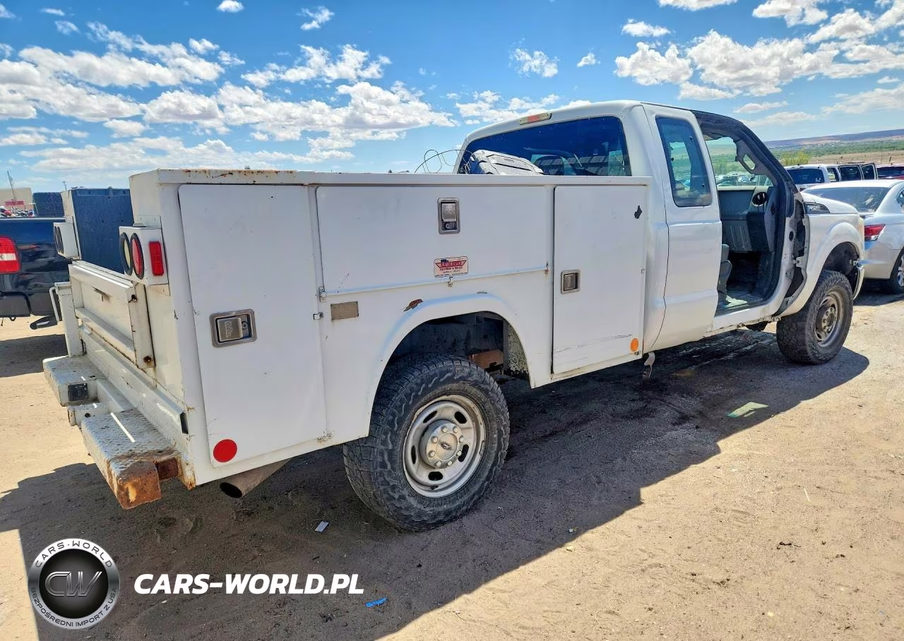 2014 Ford F250 Super Duty VIN:1FT7X2B66EEA14910 - 3
