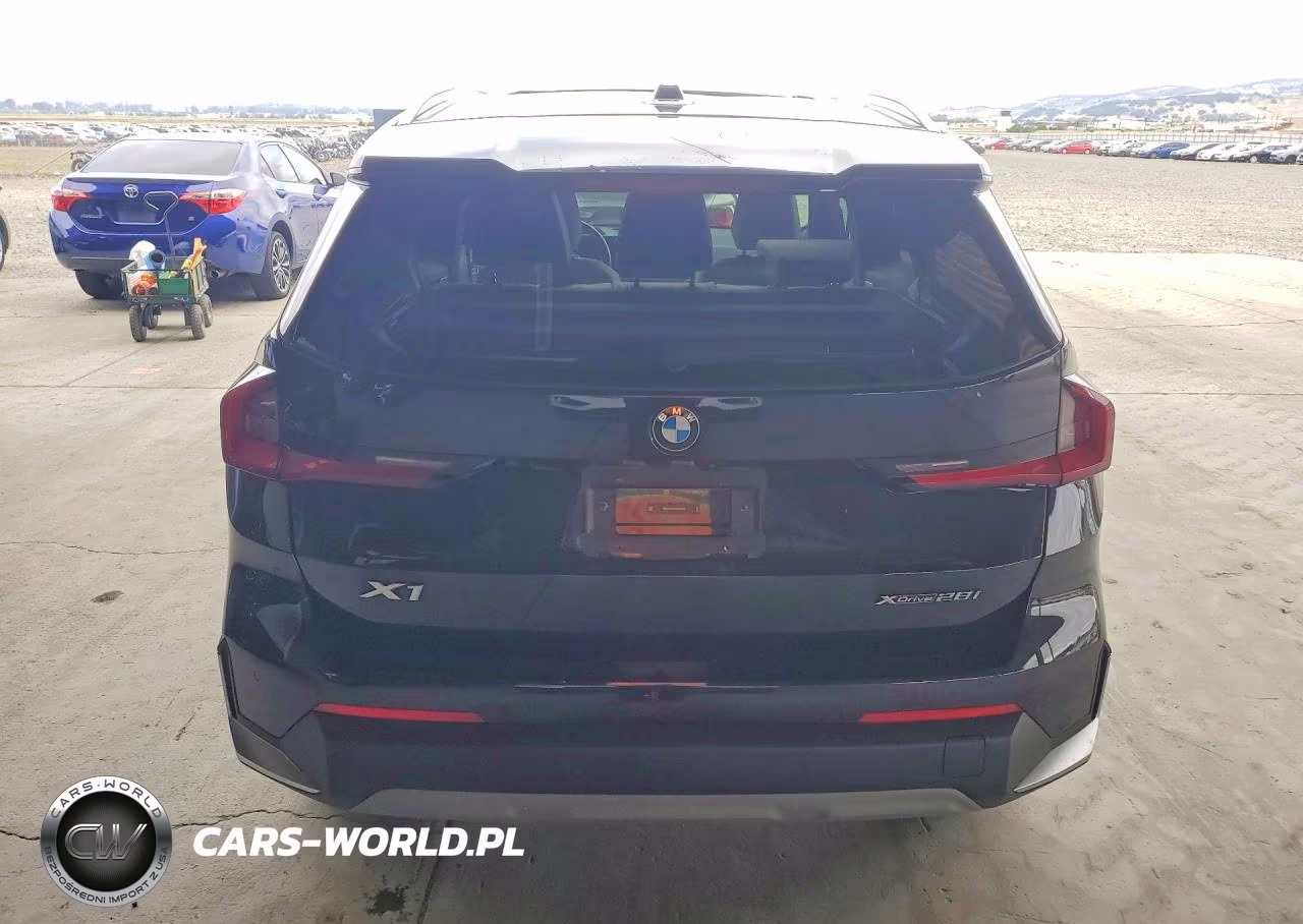 2023 BMW X1 xDrive28I VIN:WBX73EF01P5X37072 - 6