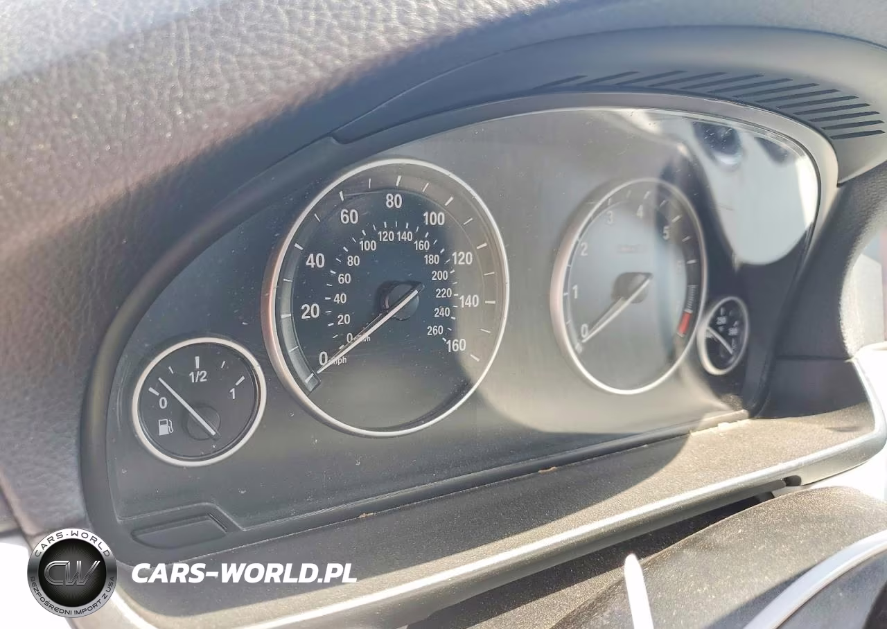2012 BMW 535 Xi VIN:WBAFU7C59CDU57981 - 9