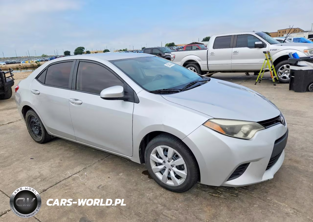 2014 Toyota Corolla Le VIN:5YFBURHE3EP146956 - 4