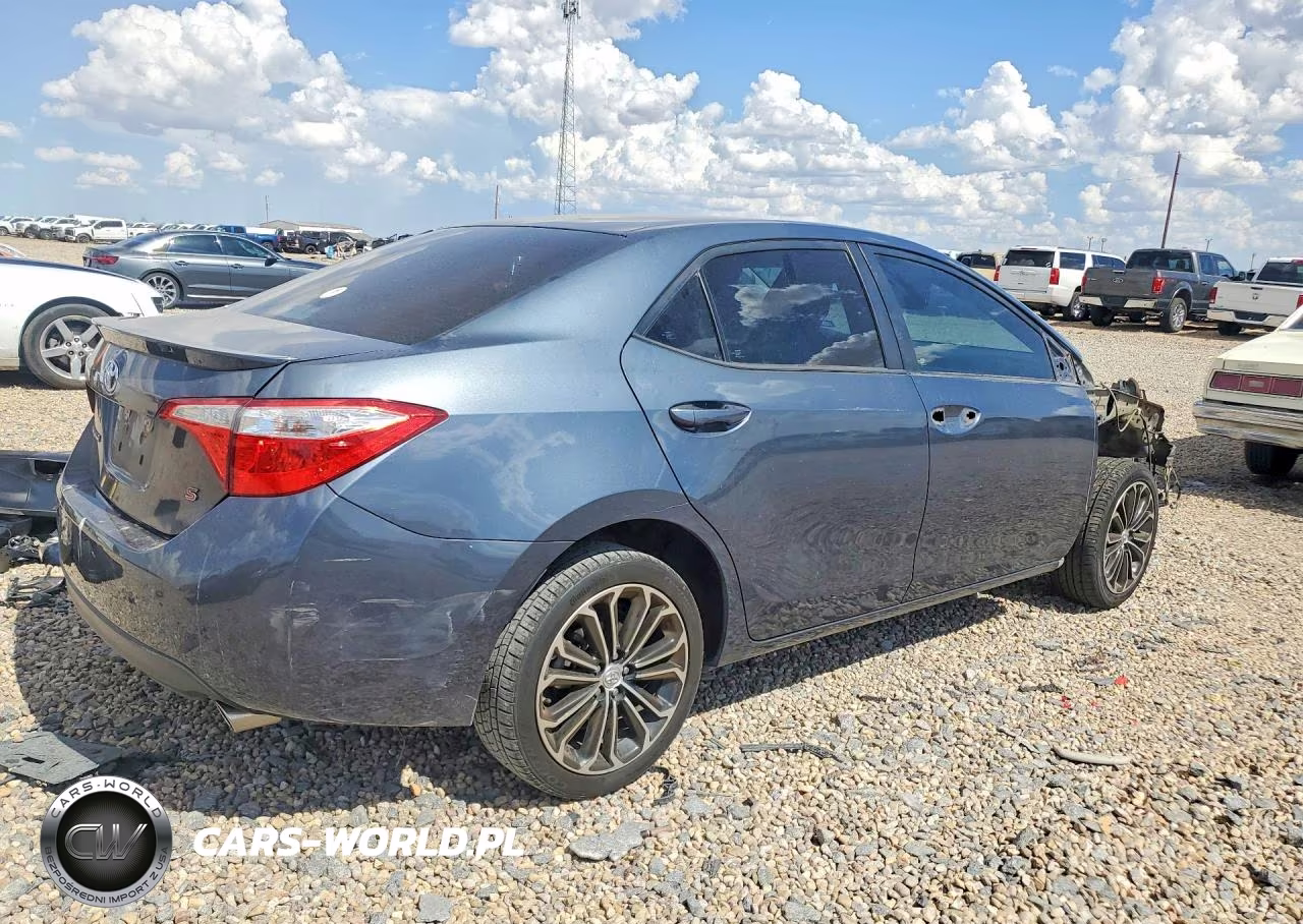 2016 Toyota Corolla S Plus VIN:5YFBURHE2GP511484 - 3