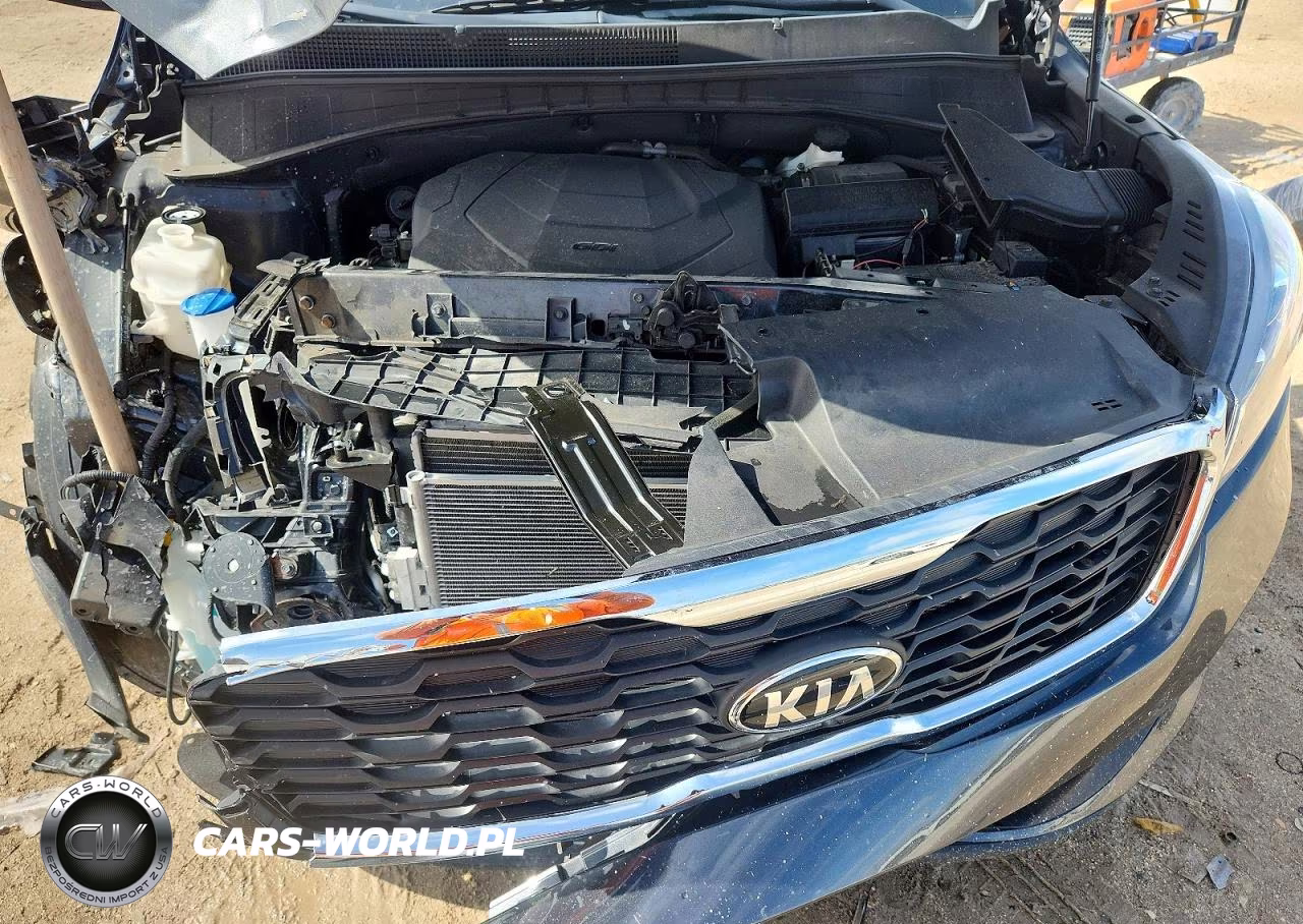 2020 Kia Sorento S VIN:5XYPG4A52LG671549 - 12