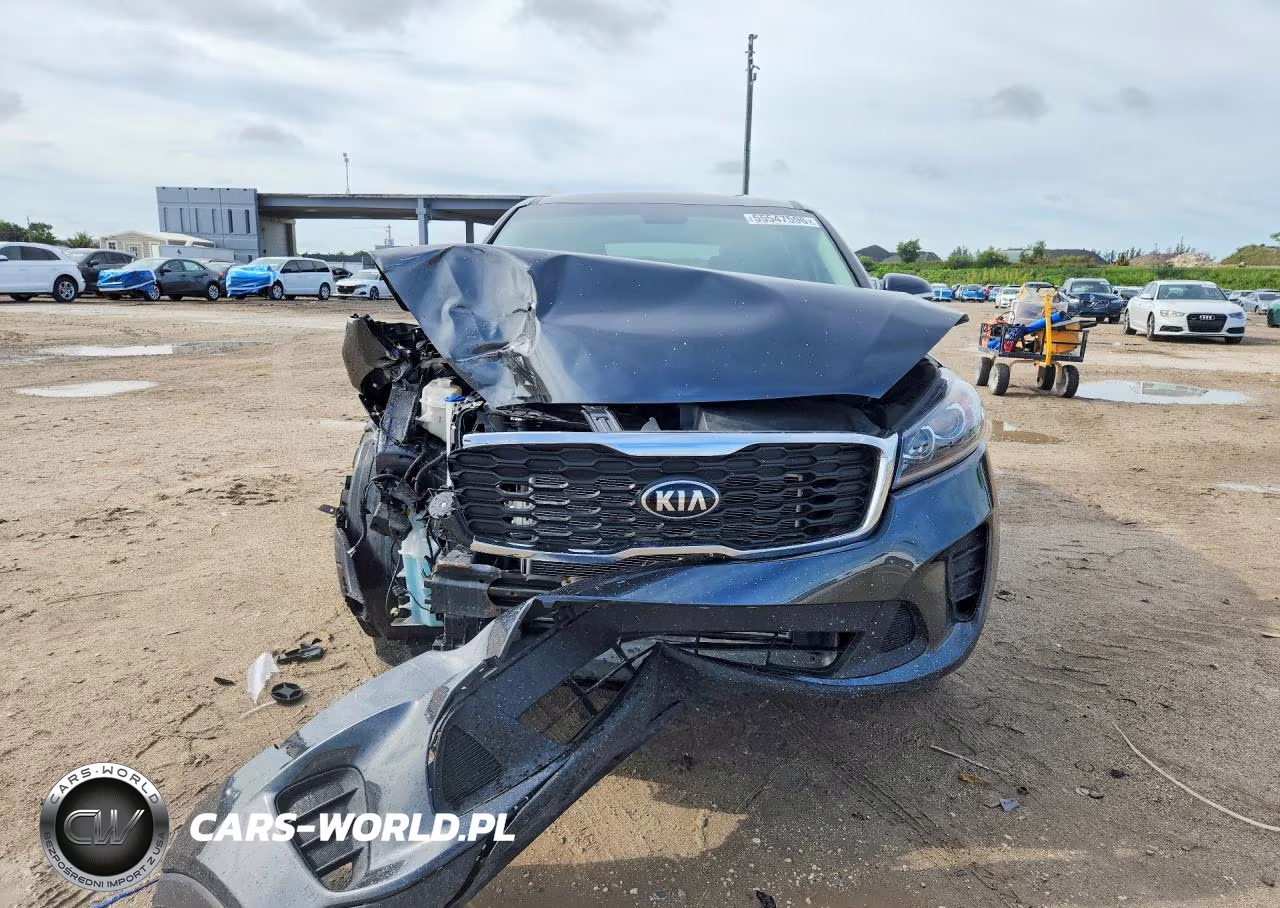 2020 Kia Sorento S VIN:5XYPG4A52LG671549 - 5