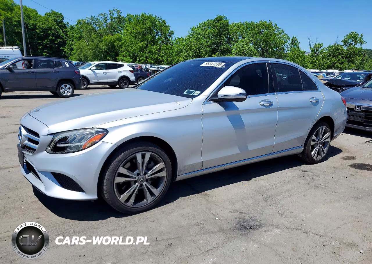 2019 Mercedes-Benz C 300 4Matic – zdjęcie 1 z 12
