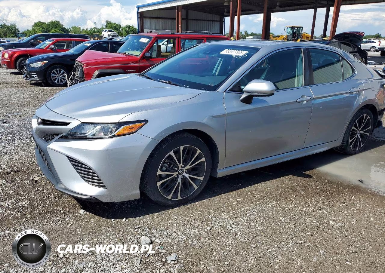 2019 Toyota Camry Se – zdjęcie 1 z 12