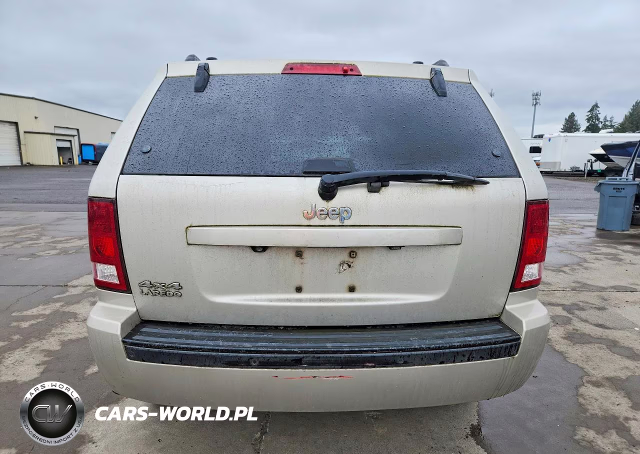 2010 Jeep Grand Cherokee Laredo VIN:1J4PR4GK4AC125774 - 6