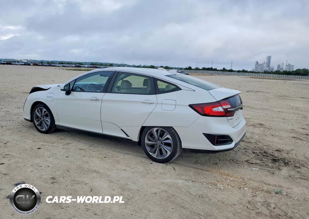 2018 Honda Clarity Touring VIN:JHMZC5F37JC010620 - 2