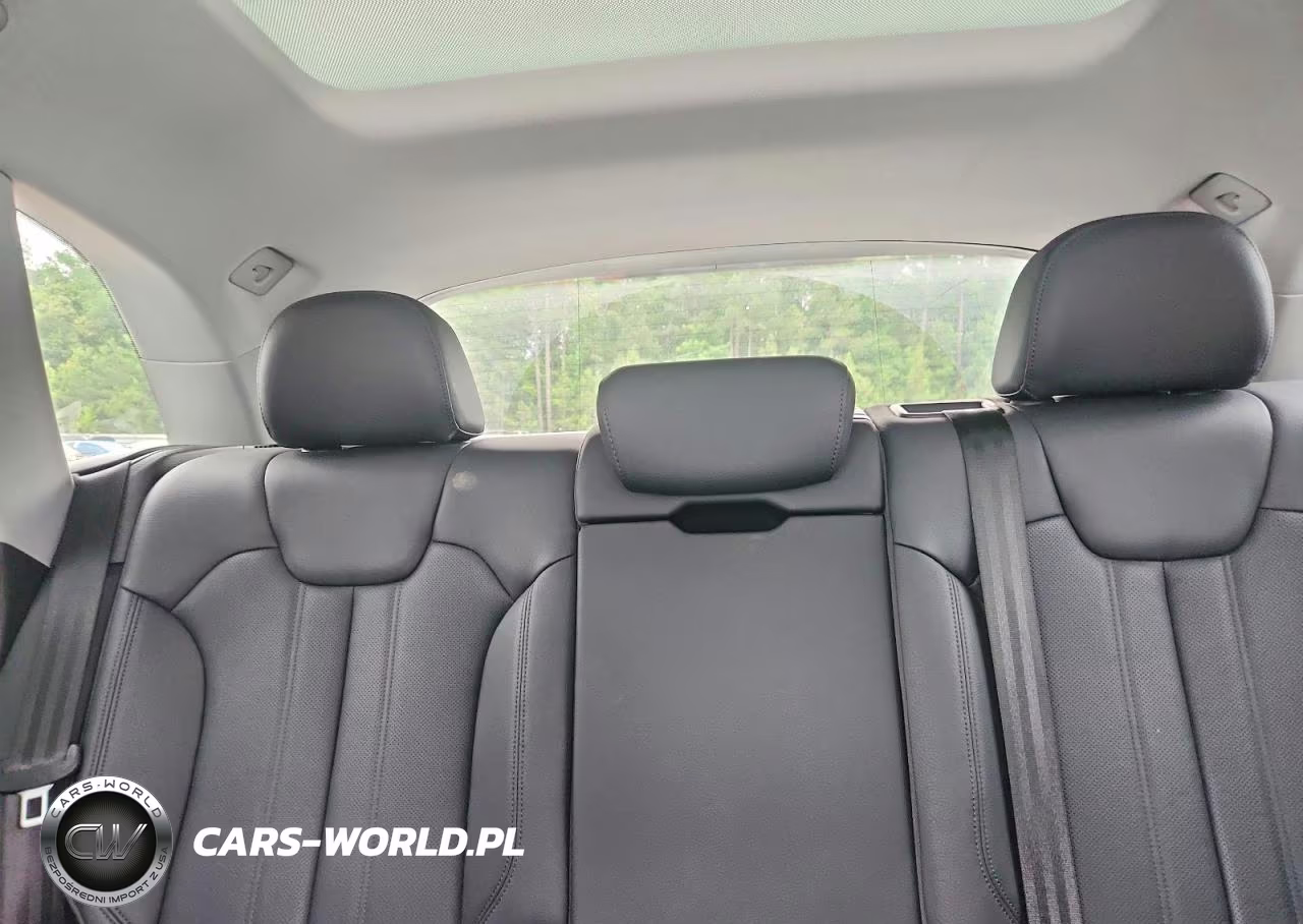 2020 Audi Q5 Premium Plus VIN:WA1BNAFY2L2026938 - 10