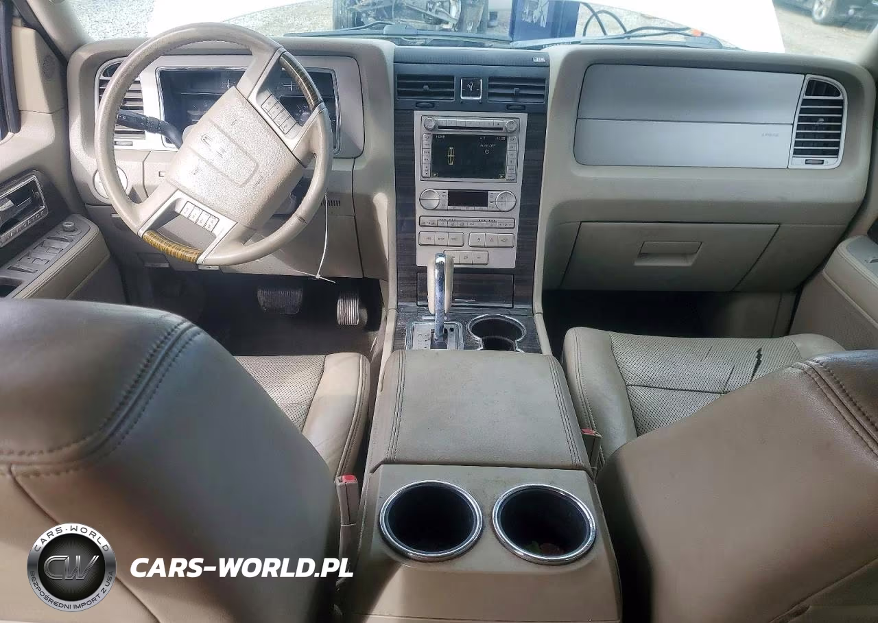 2010 Lincoln Navigator L VIN:5LMJJ3J51AEJ01896 - 8