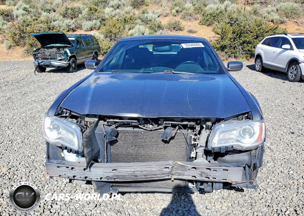 2011 Chrysler 300 VIN:2C3CA4CG7BH587469 - 5