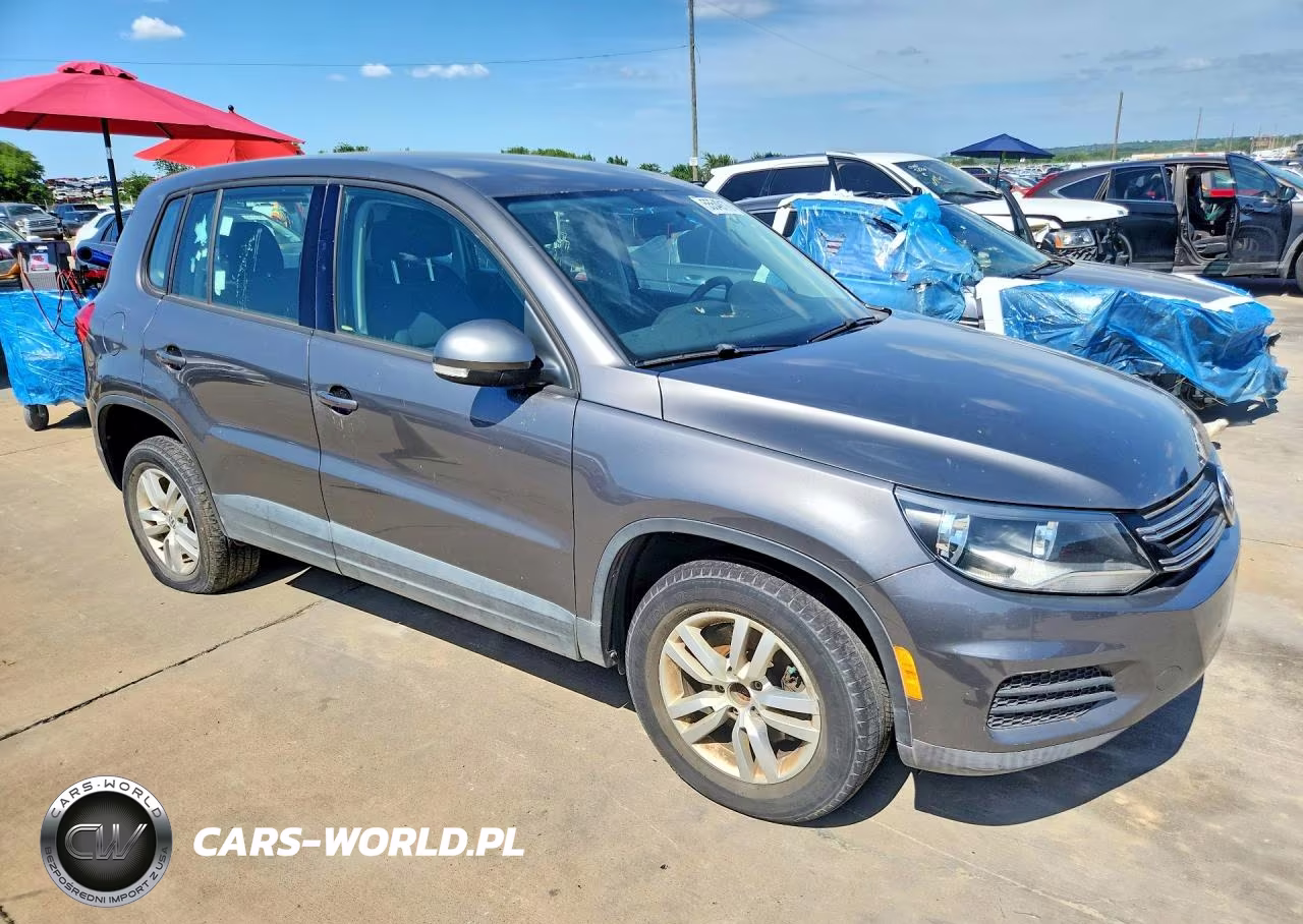2014 Volkswagen Tiguan S VIN:WVGAV3AX0EW550186 - 4