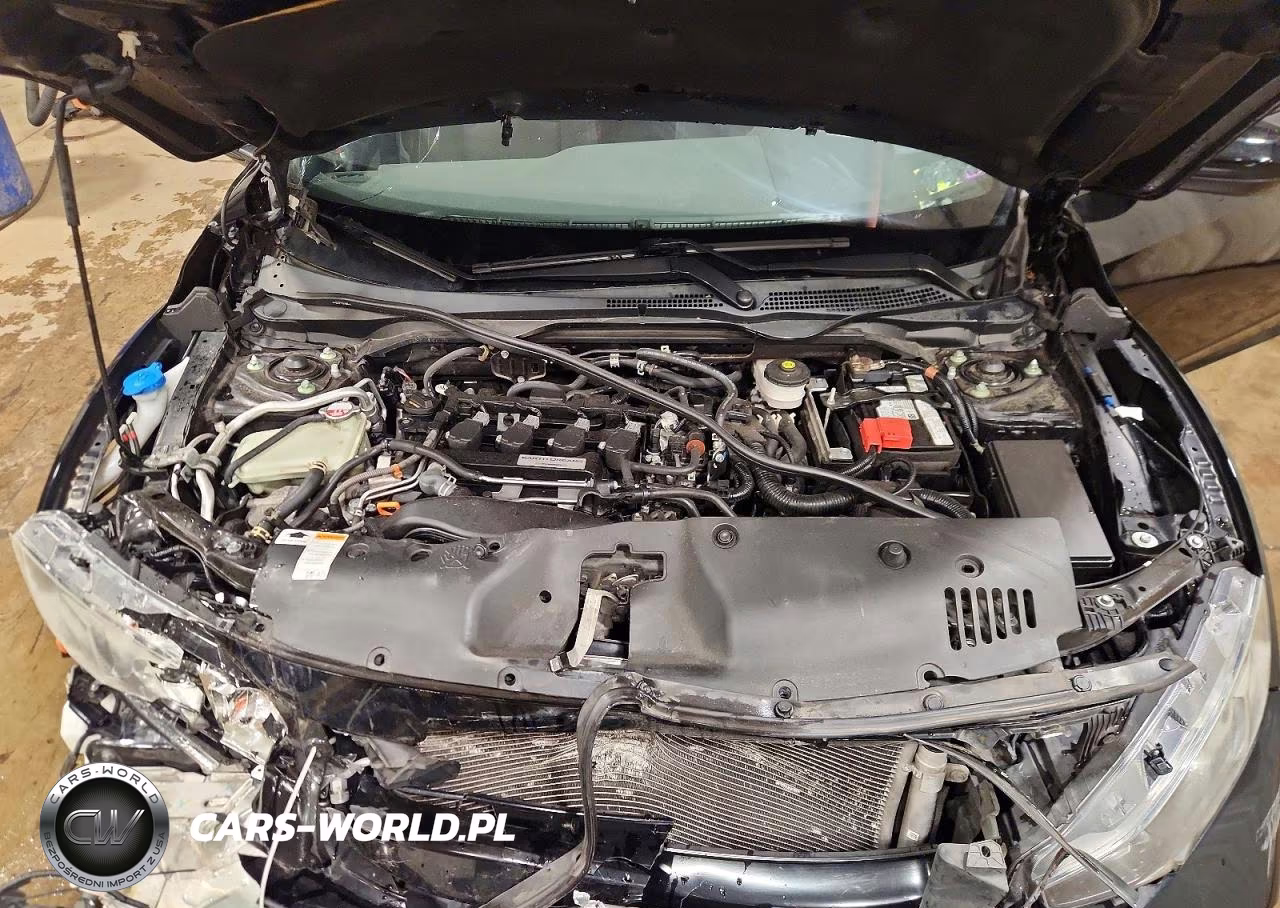 2018 Honda Civic Sport VIN:SHHFK7G44JU205781 - 11