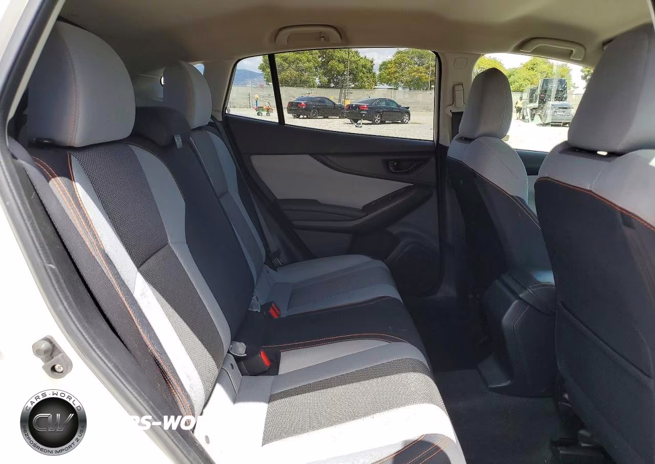 2021 Subaru Crosstrek Premium VIN:JF2GTAPC6MH347272 - 11