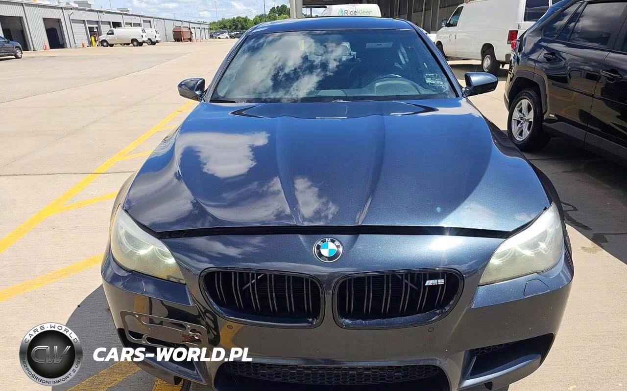 2016 BMW M5 VIN:WBSFV9C55GD595740 - 13