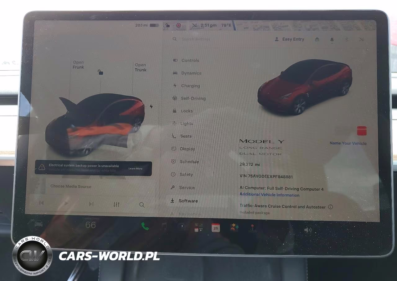 2023 Tesla Model Y VIN:7SAYGDEEXPF848881 - 9