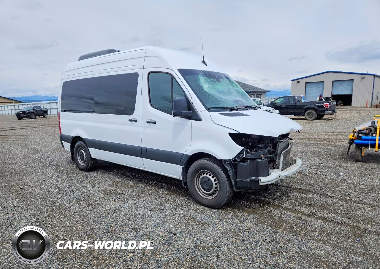 2025 Mercedes Benz Sprinter 2500 VIN:W1Z4KFHY3ST224994 - 4