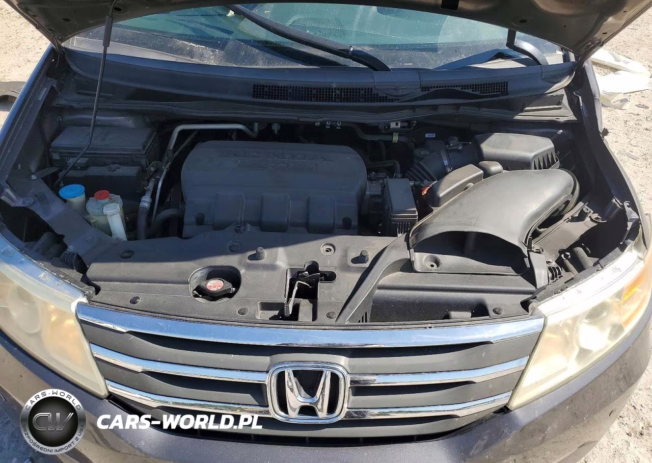 2012 Honda Odyssey Touring VIN:5FNRL5H94CB112143 - 12