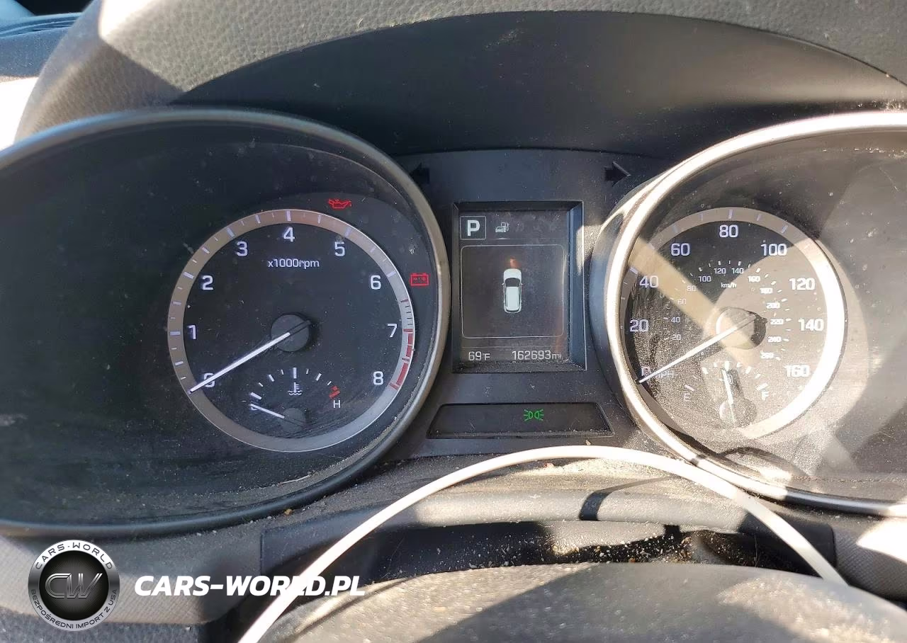 2018 Hyundai Santa Fe Se VIN:KM8SM4HF9JU273375 - 9