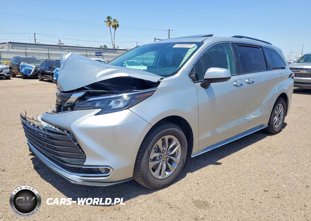 2024 Toyota Sienna Xle – zdjęcie 1 z 13