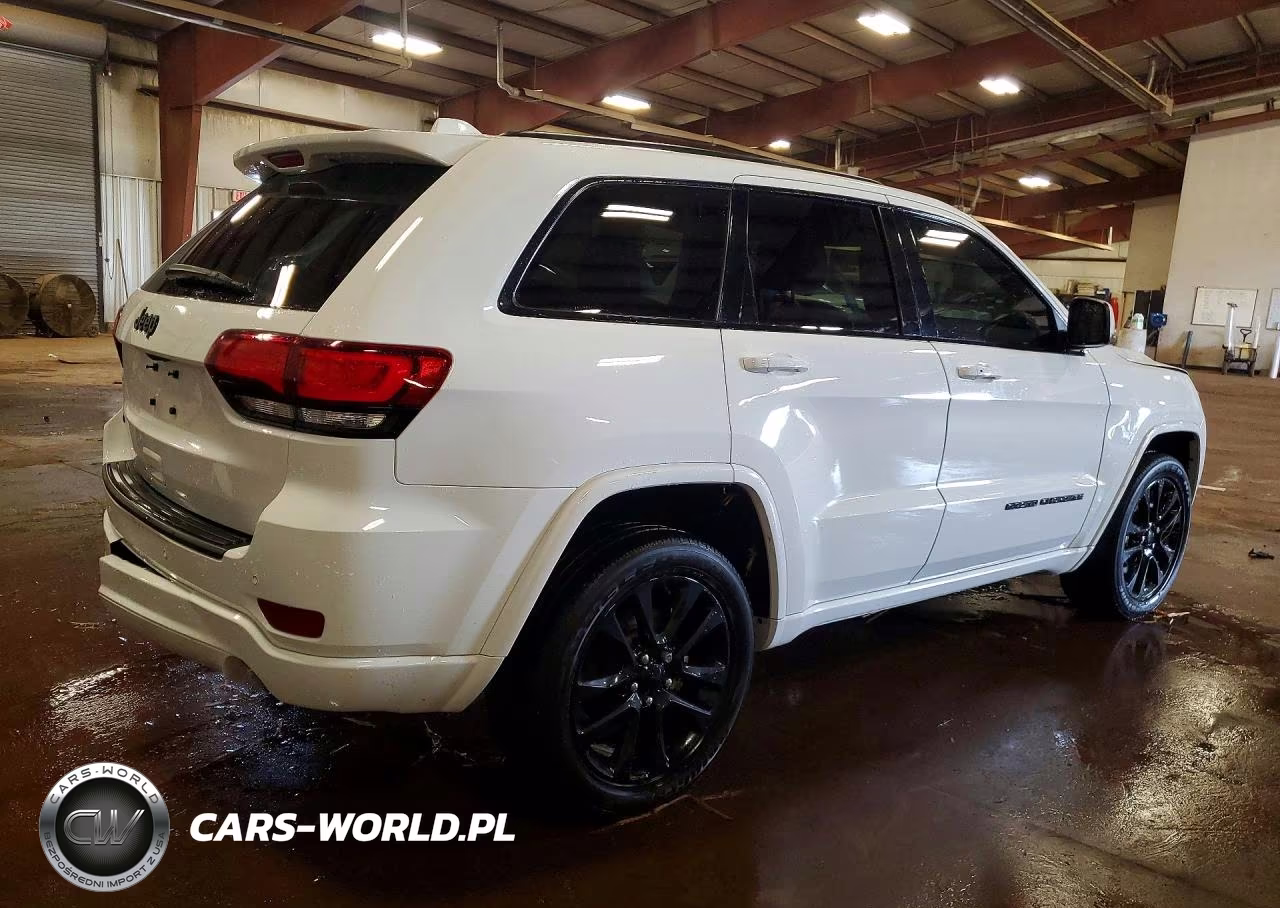 2021 Jeep Grand Cherokee Laredo VIN:1C4RJFAG9MC829835 - 3