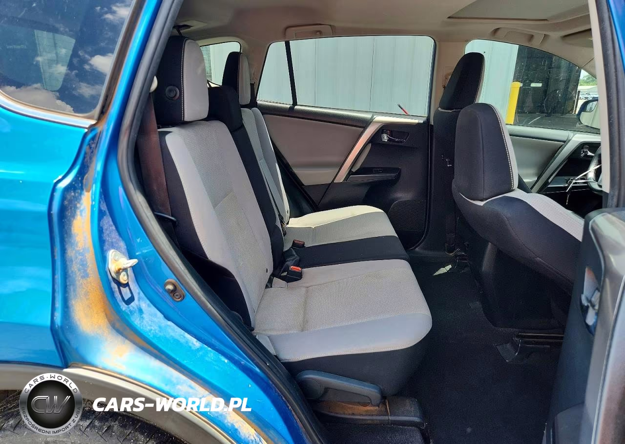 2017 Toyota Rav4 Xle VIN:JTMWFREV7HJ701304 - 11
