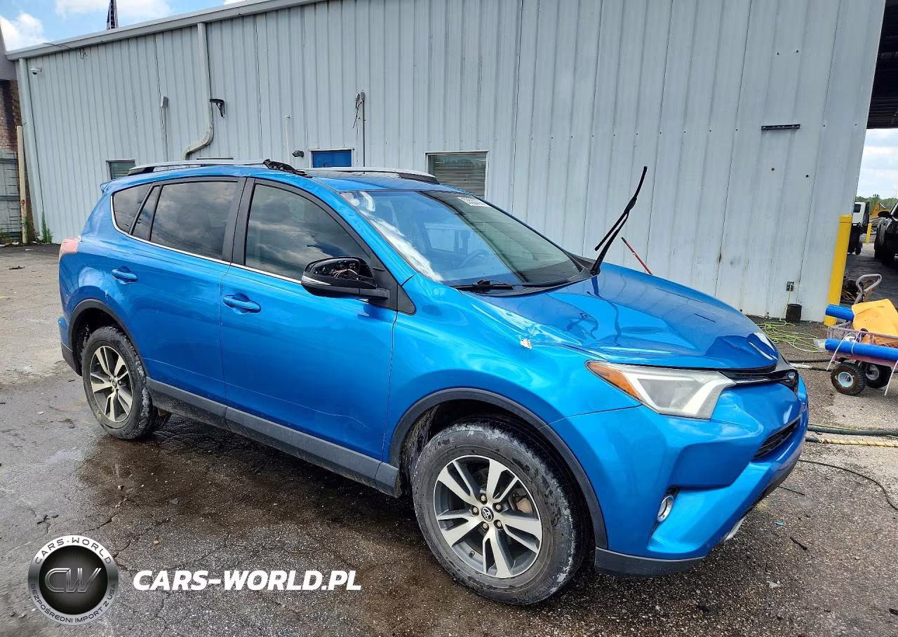 2017 Toyota Rav4 Xle VIN:JTMWFREV7HJ701304 - 4