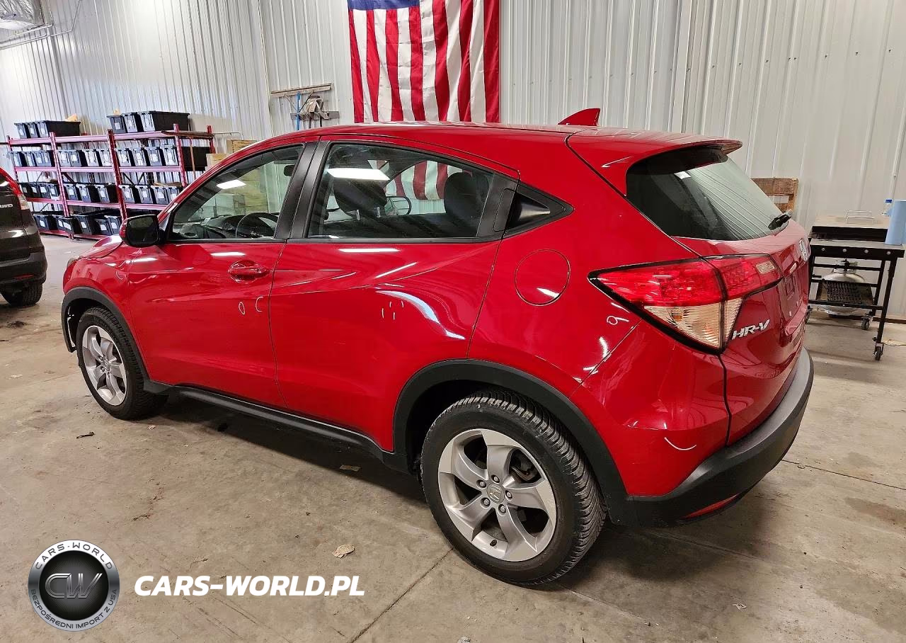 2018 Honda Hr-V Lx VIN:3CZRU6H33JG718551 - 2
