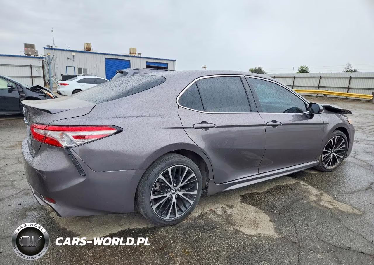2019 Toyota Camry Se VIN:4T1B11HK4KU852831 - 3